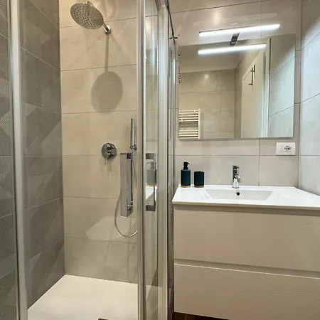 Bariamo Apartments-central Station Daire